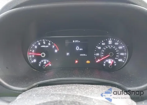 2021 Kia Soul S z USA, uszkodzony, nr VIN KNDJ23AU0M7796165